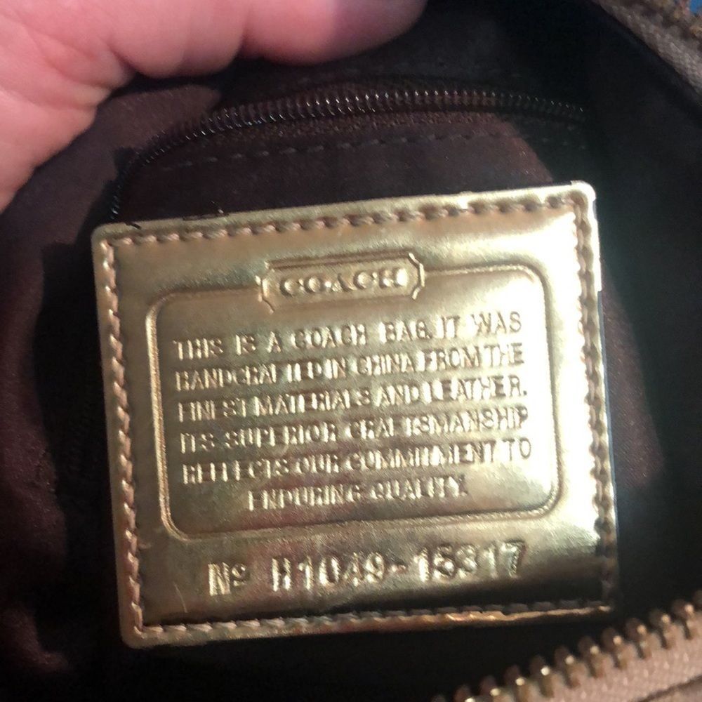 Coach purse - Picture 5 of 15